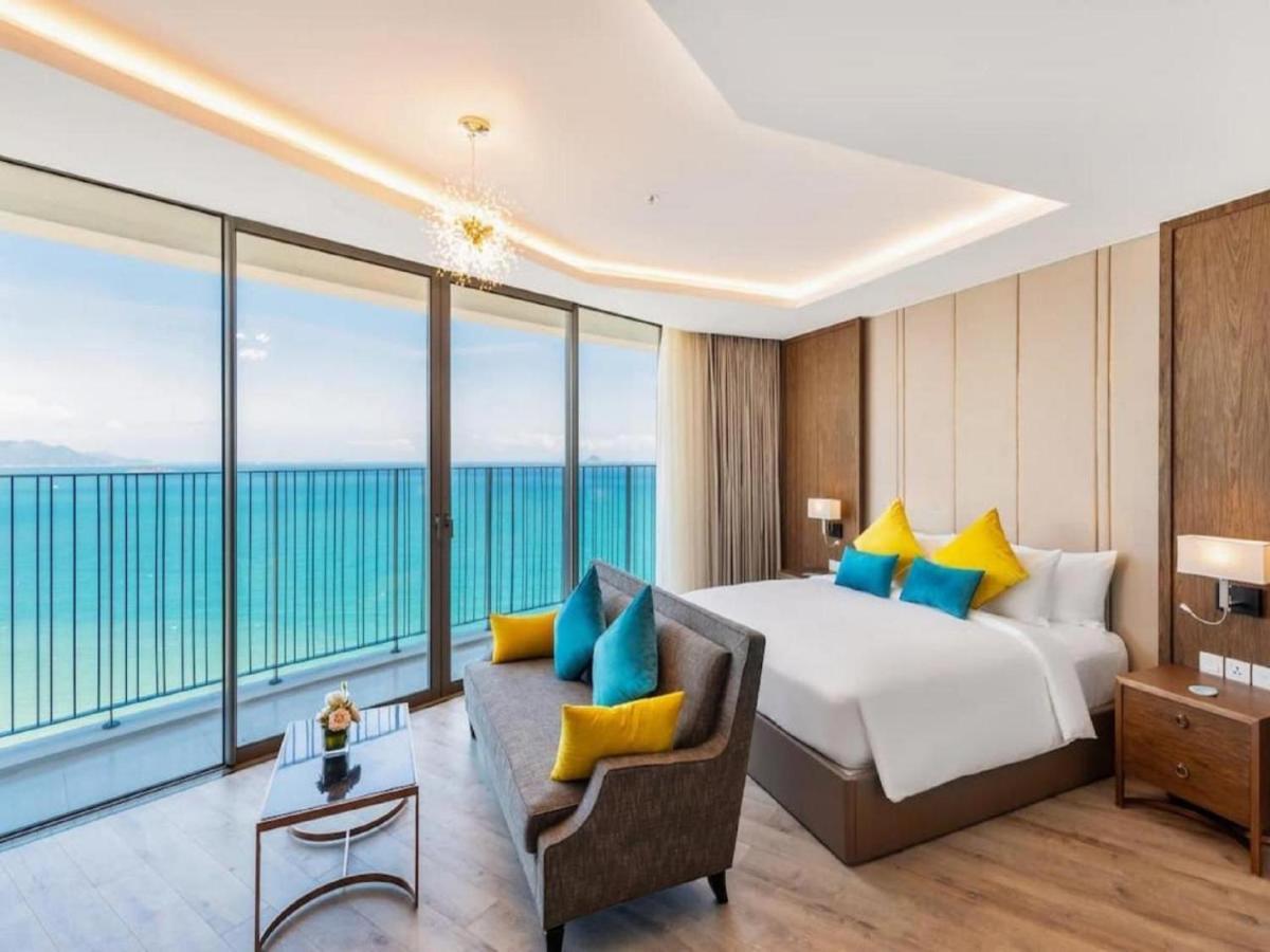 Panorama Lyn Beachfront Apartment Nha Trang Extérieur photo