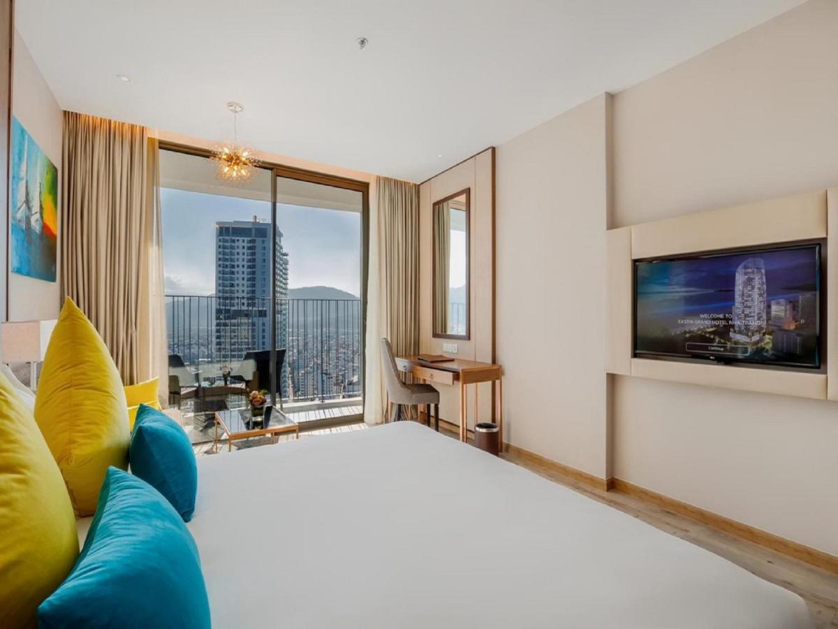 Panorama Lyn Beachfront Apartment Nha Trang Extérieur photo