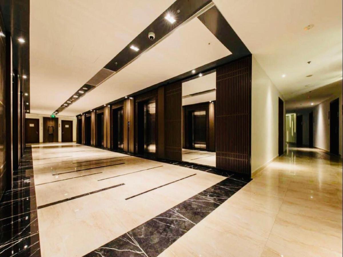 Panorama Lyn Beachfront Apartment Nha Trang Extérieur photo